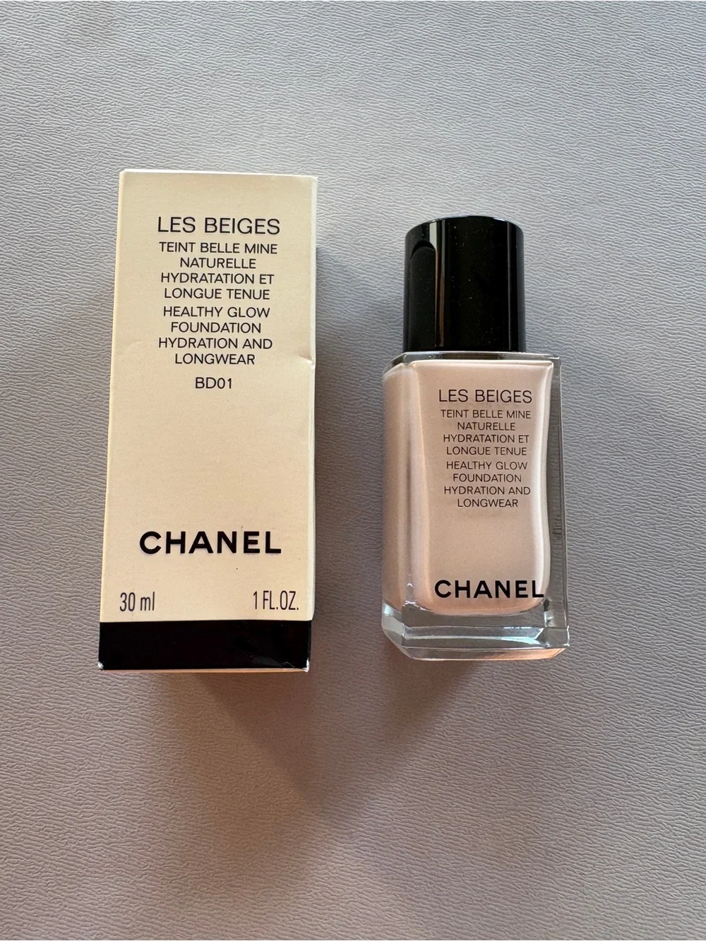 Chanel Les Beiges Healthy Glow Foundation BD01